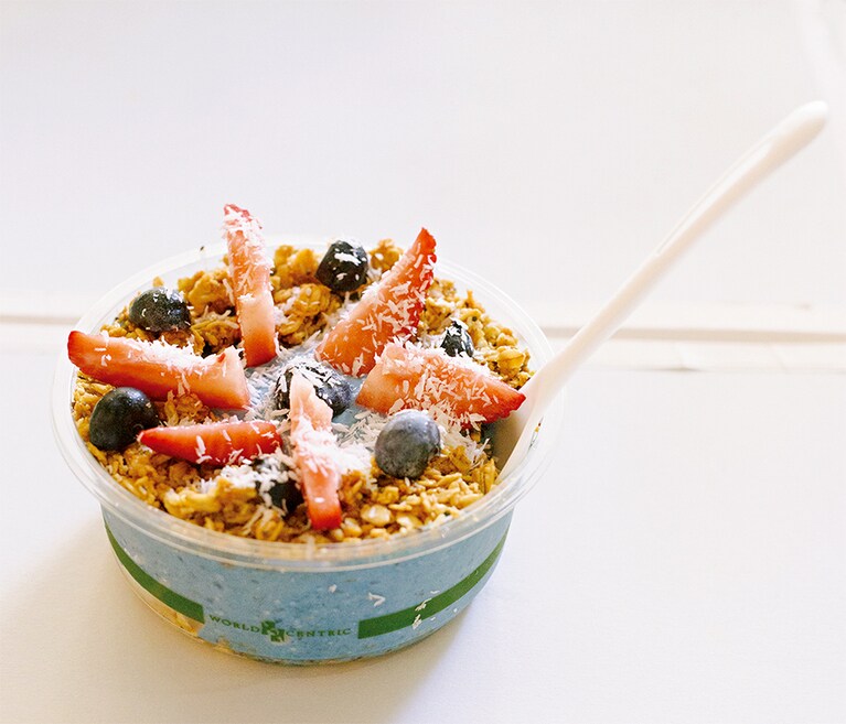 【Sunrise Shack(サンライズ・シャック)】ブルードリームボウル 11.95ドル。