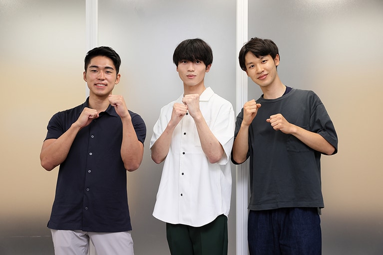 ビハダン3人組。左から：熊上尚樹さん(テディ)、長岡龍歩さん(りゅうぽこ)、小島誠太さん(オジータ)。