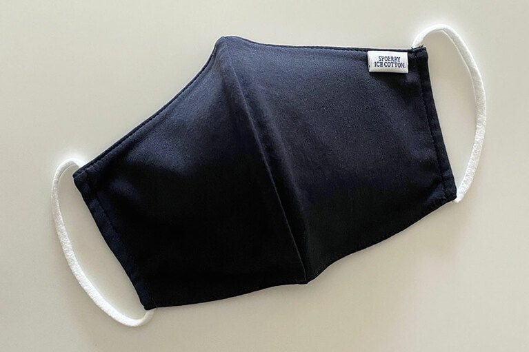 冷感・抗菌マスク ネイビー フリーサイズ 一般販売価格未定(amazonで9月から販売予定)／アパレルオオタ