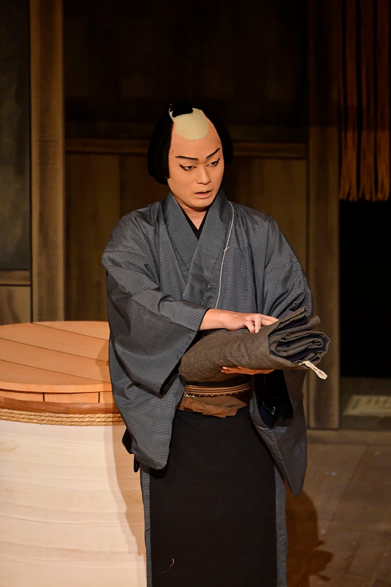 2021年2月歌舞伎座『於染久松色読販』中村福之助＝髪結亀吉。©松竹