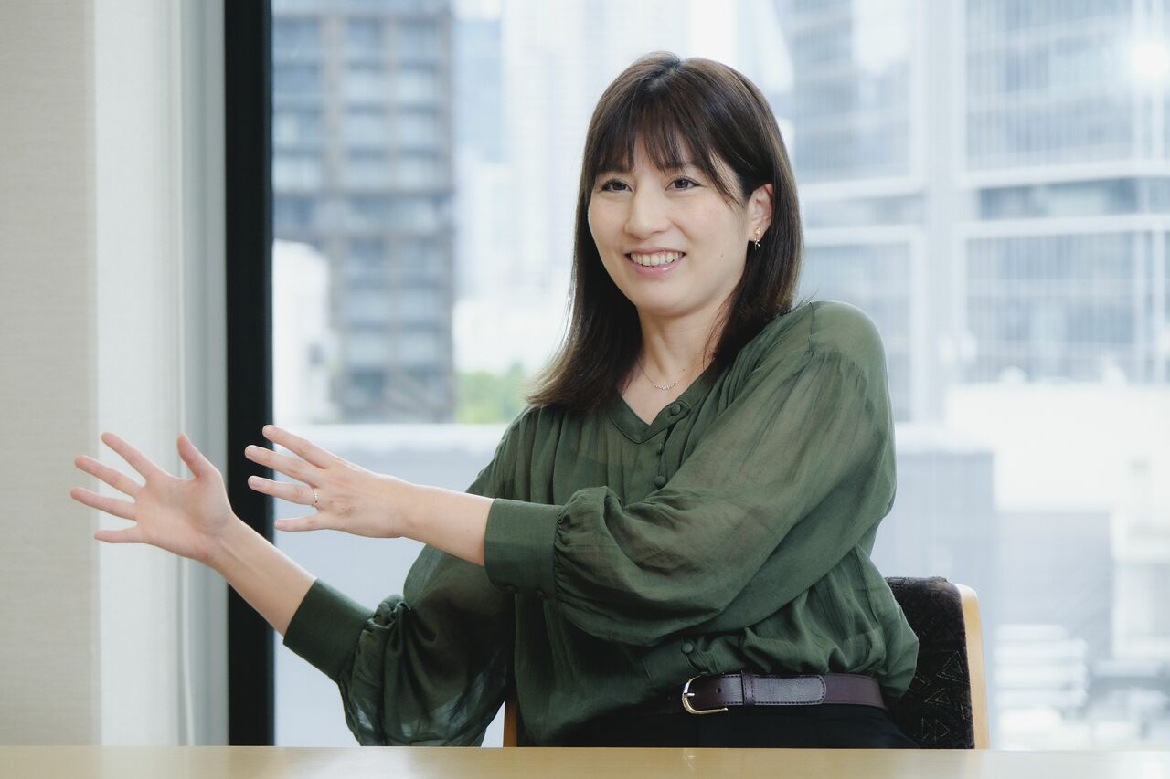 千種ゆり子さん　©文藝春秋　撮影・佐藤亘