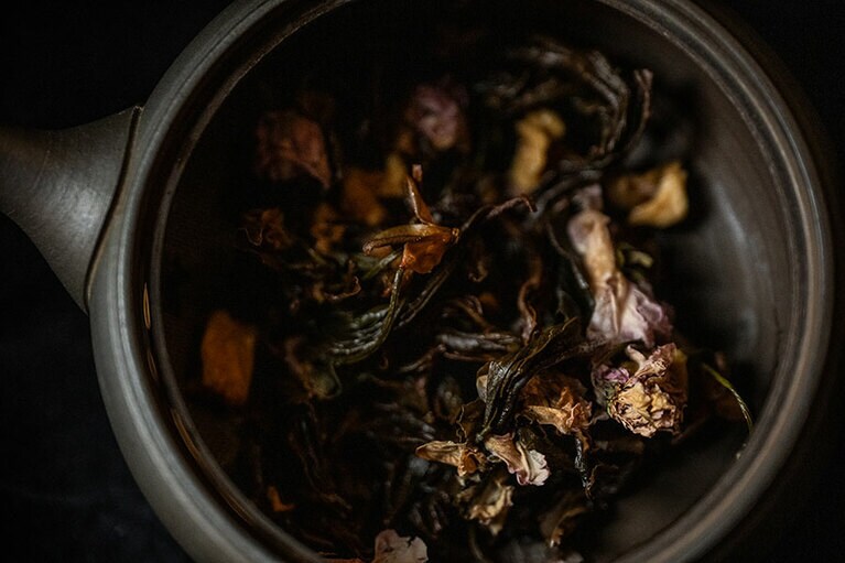 複雑な味わいを重ねていく。