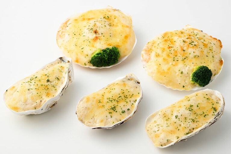 鎌田水産「三陸海鮮グラタンセット」ほたて焼グラタン×2個、かきグラタン×4個 4,880円／岩手県