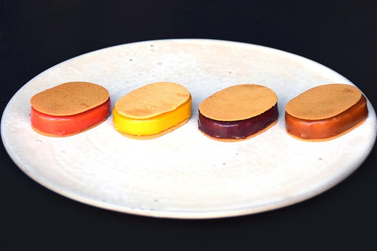 「フォアグラクリスピーサンド(4個入)」 3,612円。