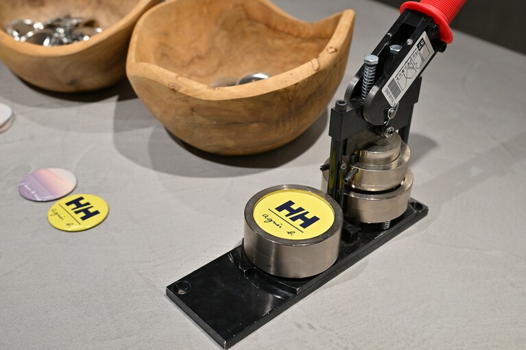 ヘリーハンセン×アニエスベー。