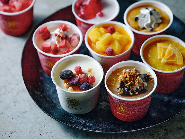 銀座京橋レ ロジェ エギュスキロール アイス(8種 各1個)4,320円。