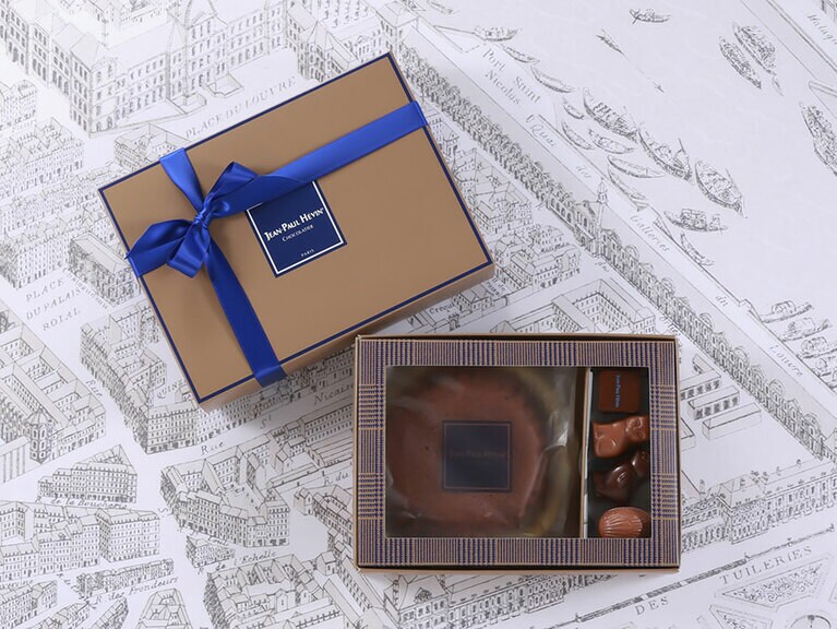 コフレアニモ 3,726 円（税込）。