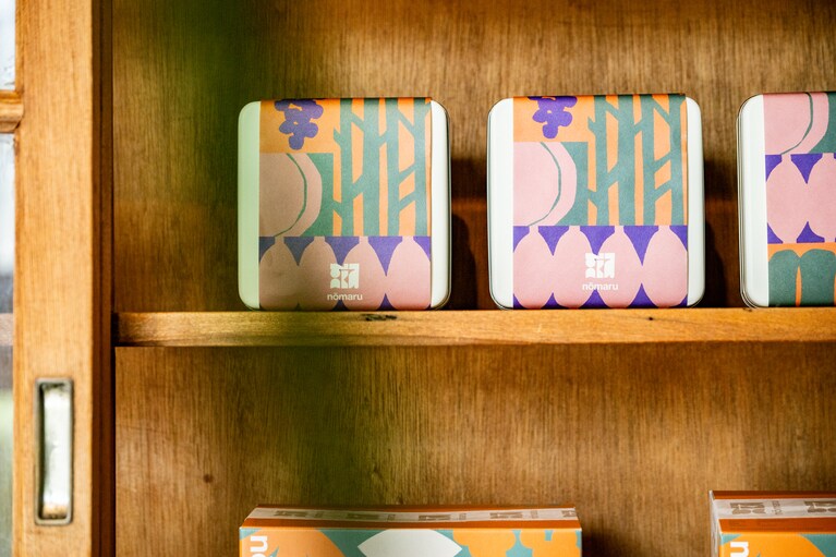 クッキー缶も。