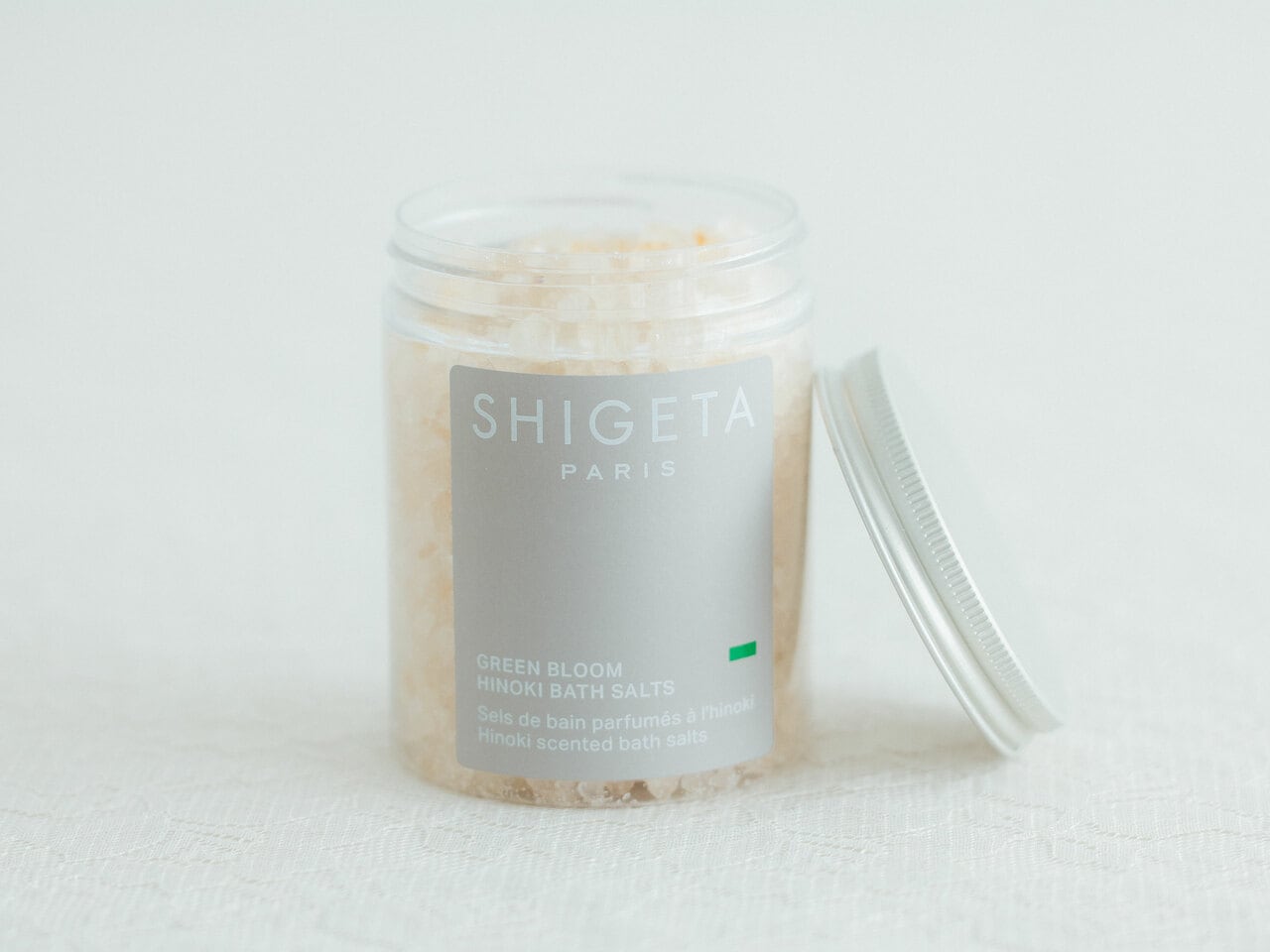 【第3位】「グリーンブルーム バスソルト」285g 3,135円／SHIGETA PARIS※リニューアル後の再販を予定。詳細はHPへ　写真＝嶋崎征弘