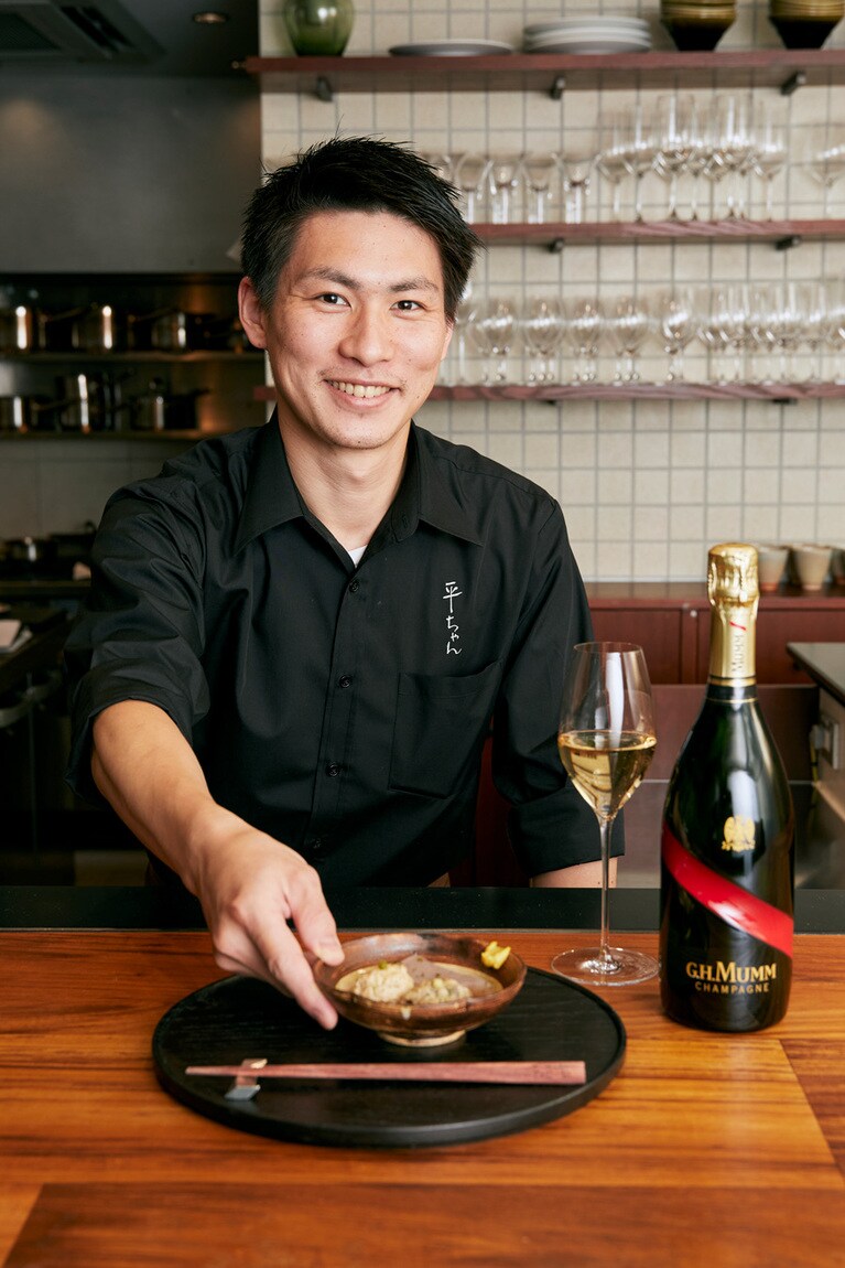 「ラペ」での経験を生かし、定番から新しい味までおでんを追求したい、と根内シェフ。