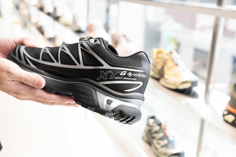 サロモンストア 東京渋谷