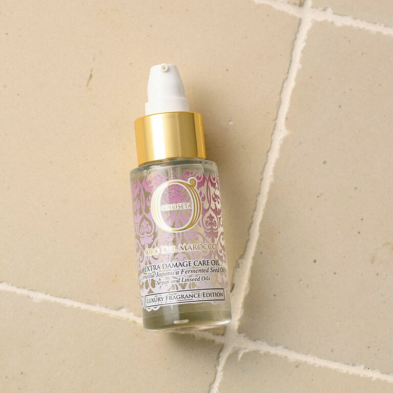 OLIOSETA「オリオセタ オイルトリートメント ライフアンドクラリティ エクストラダメージケア」100mL 4,200円／プロジエ