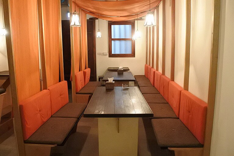 店内奥のカフェスペース。