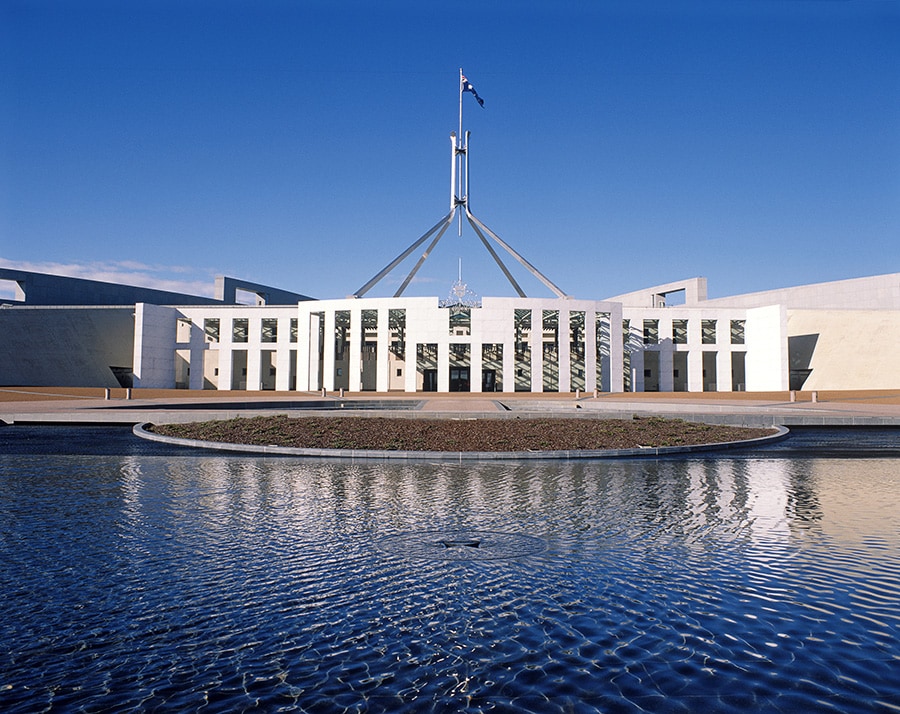 1927年に最初の議会が開かれた国会議事堂。クリスマスを除き毎日見学可能で、ガイドツアーなども。カフェもぜひ利用してみたい。photo:Tourism Australia