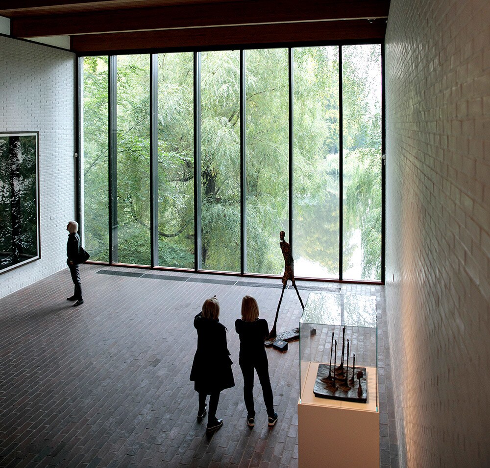 デンマーク「ルイジアナ美術館」は 世界一美しいと賞賛される美術館 