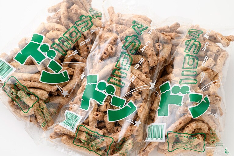 【青森県】山下菓子店の「マカロニドン」各250円(90g)。