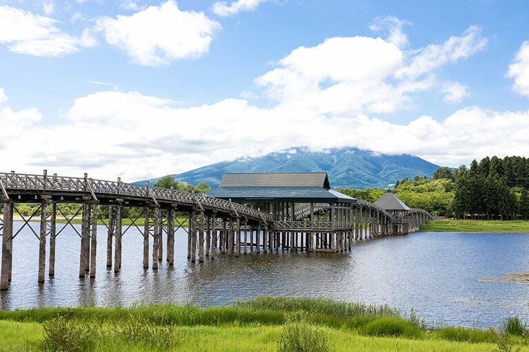 鶴の舞橋。