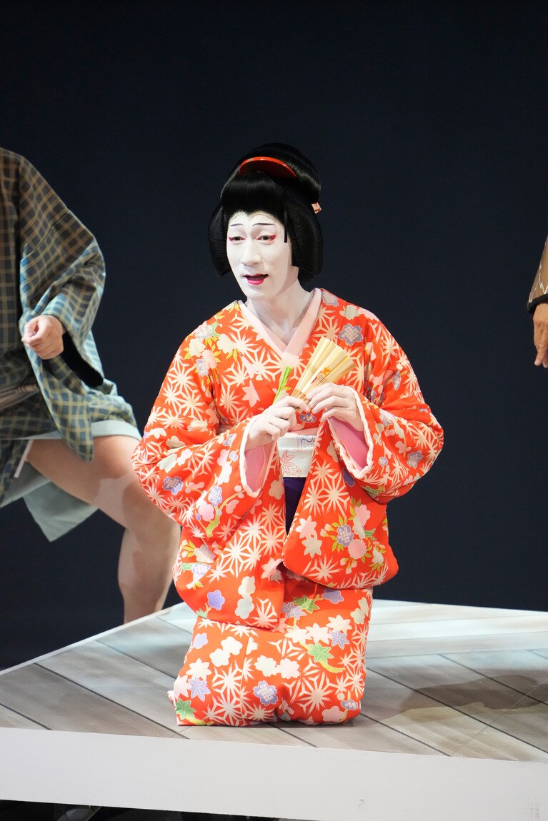 令和7年8月歌舞伎座『野田版 研辰の討たれ』おみね　©松竹