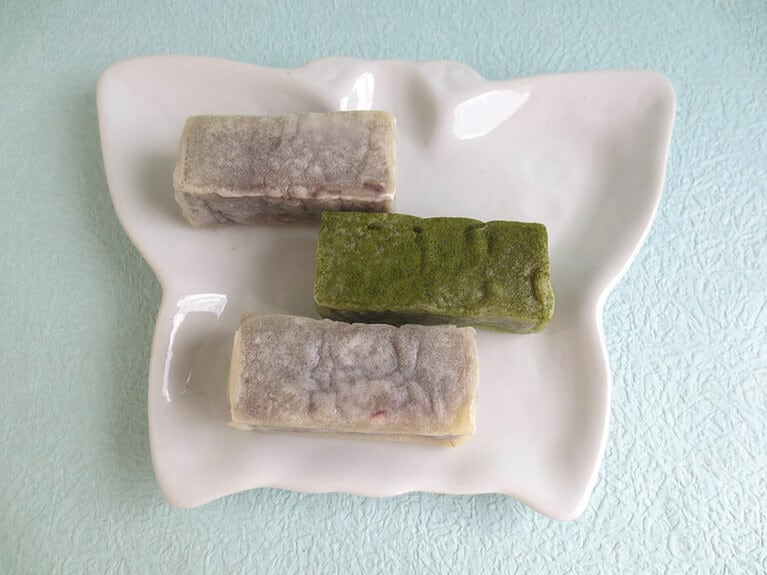 上から「きほん」「抹茶」「しお」。