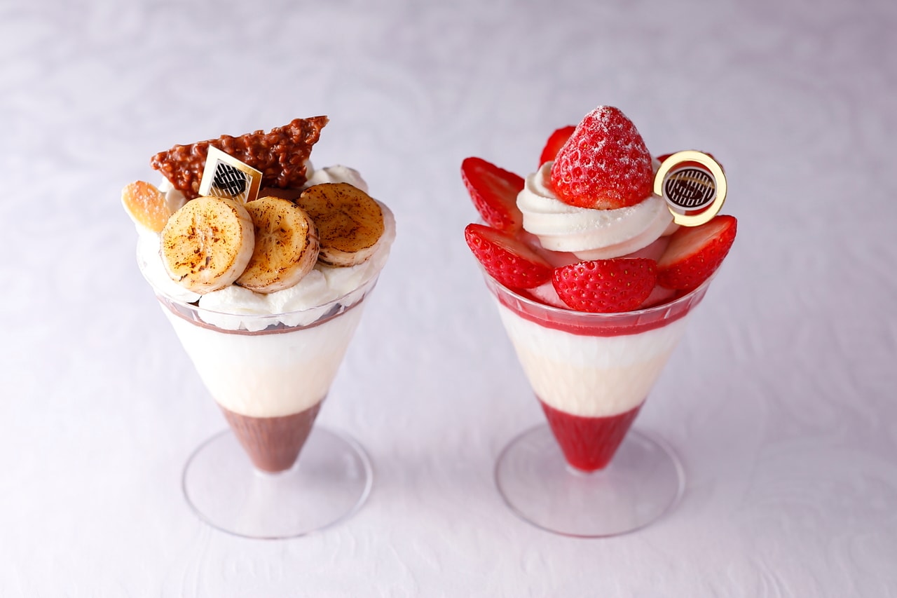 ストロベリーパフェケーキ、チョコレートパフェケーキ　各1,080円。消費期限：当日中（要冷蔵）