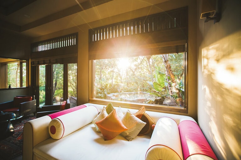 【石山離宮 五足のくつ】