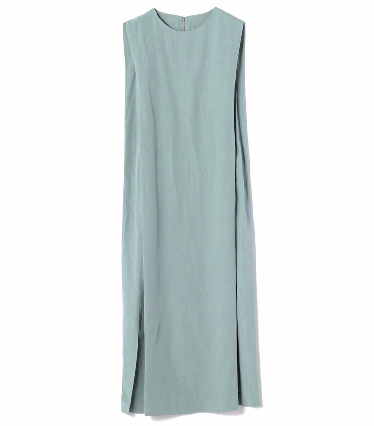 リネン混 Iラインワンピース 15,000円／N.O.R.C