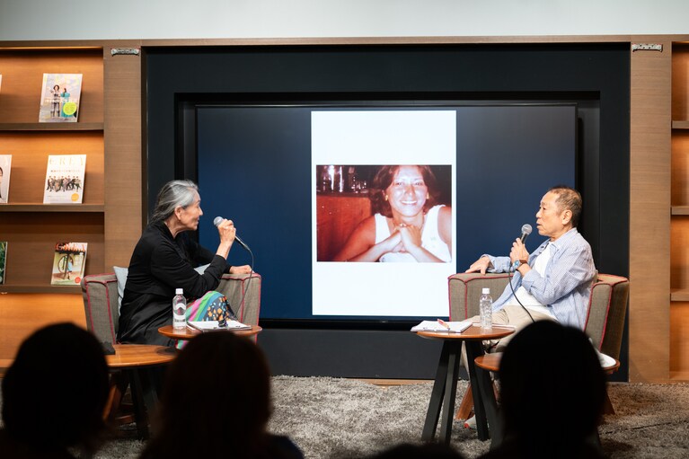 代官山 蔦屋書店で行われた浅野順子さんと近田春夫さんトークイベントにて。