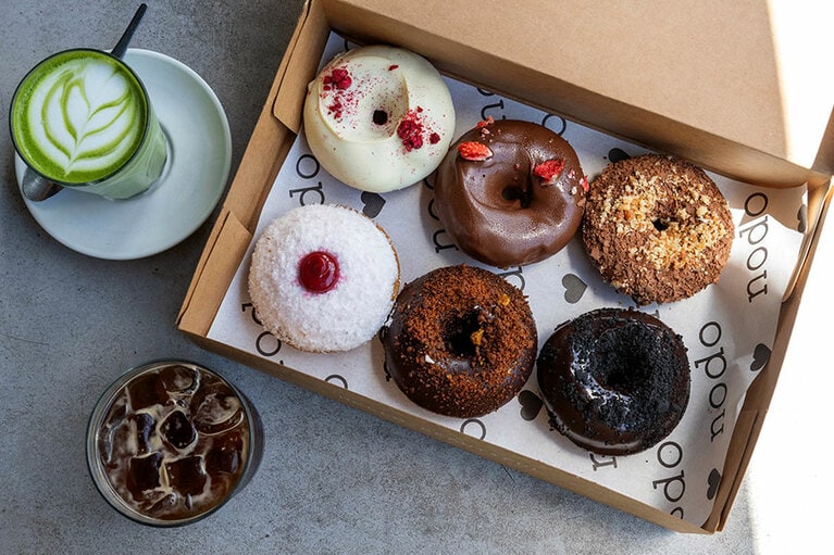 “パンプキンメイプル＆ジンジャーブレッドクラム” 6.5ドルほか。