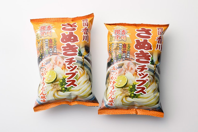 【香川県】はりま家の「さぬきチップス(ぶっかけうどん風味)」300円(100g)。