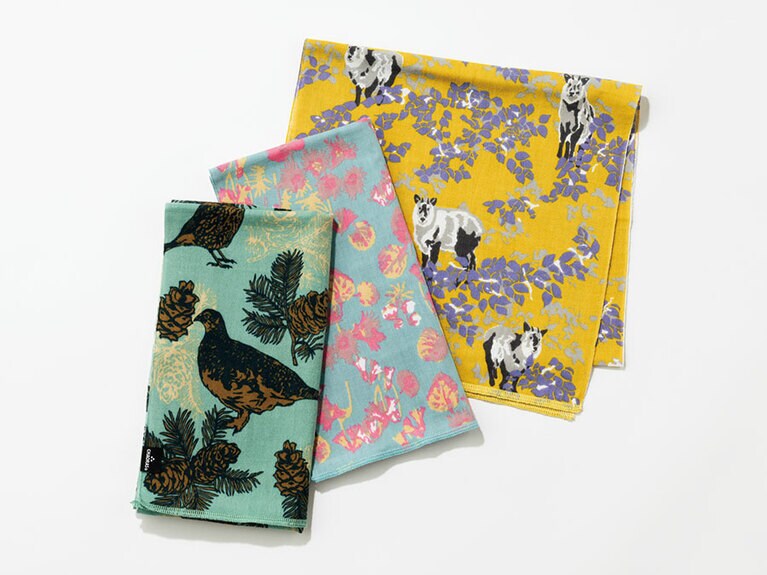 スポーツ手ぬぐい 各2,750円／スタジオ・ワット