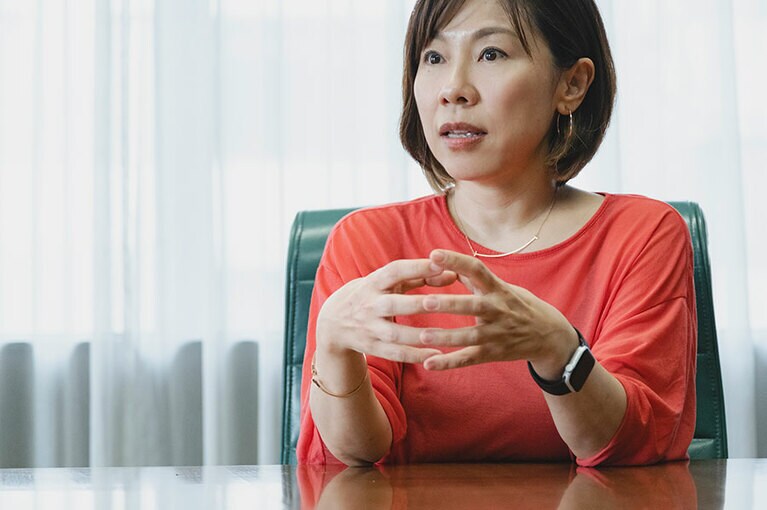 牧野アンナさん。