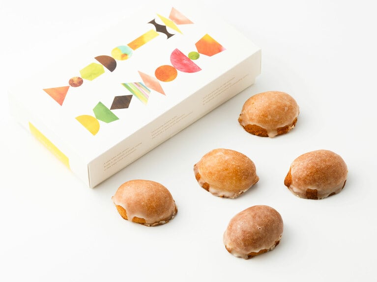 【東京都】ケーク シトロン 5個入り 2,376円／八芳園洋菓子店