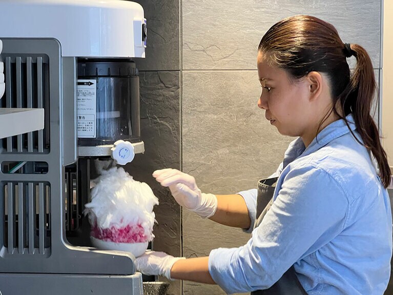 堀尾さんが丁寧に作ってくれます。