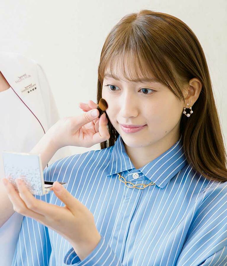 メイクアップのコツを教えてもらえてうれしい。