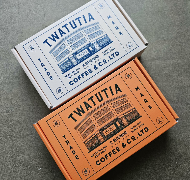 目を引くデザインが印象的。軽量なのもありがたいところ。