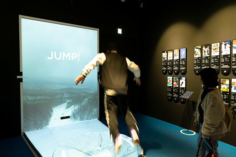 ゲーム感覚でアスリートの身体能力に挑戦することができる。