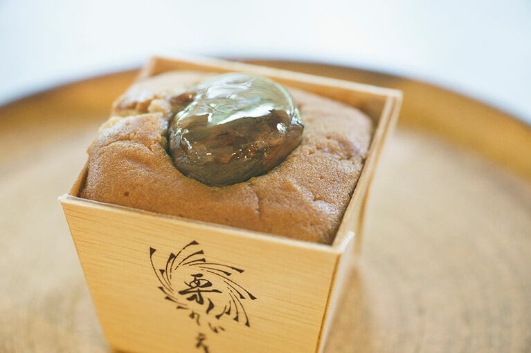 笠間の栗をぜいたくに使った、「和栗パウンドケーキ」（2個セット）1,800円。※10月4日（水）から1,900円。