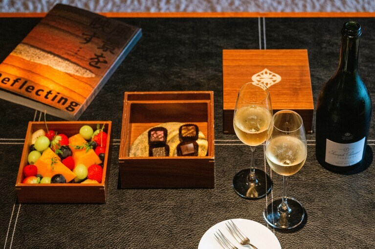 客室に用意されたウェルカムアメニティも贅沢。