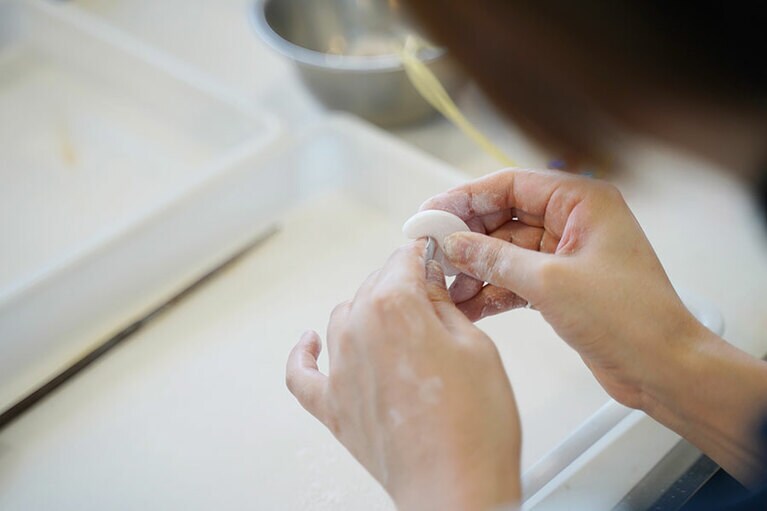 世界でひとつだけのネックレスを作成。