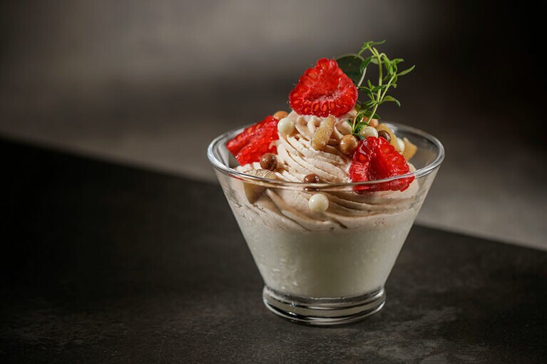 「マロンのブランマンジェ モンブランスタイル」。1,100円。