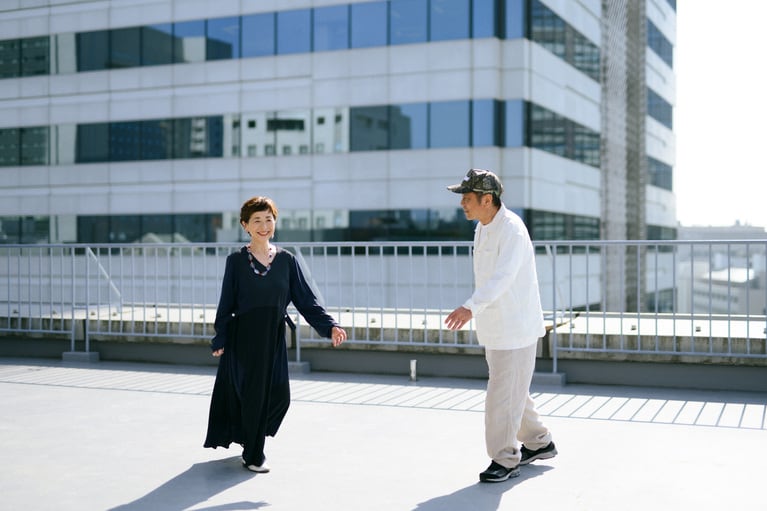 近田春夫さんと阿川佐和子さん。