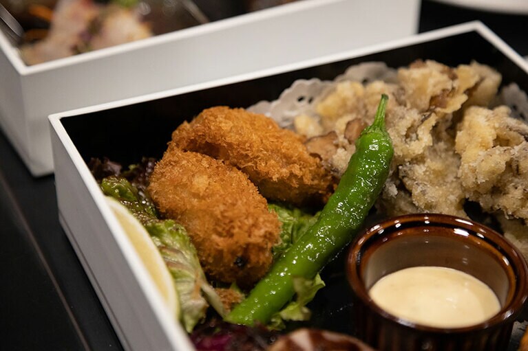 広島に来たならやっぱりカキは欠かせない！