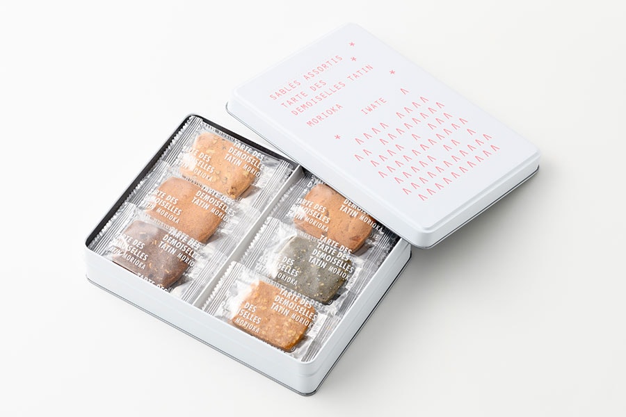 タルトタタン「クッキーBOX ピンク」2,592円 (6種類×各4枚)／岩手県