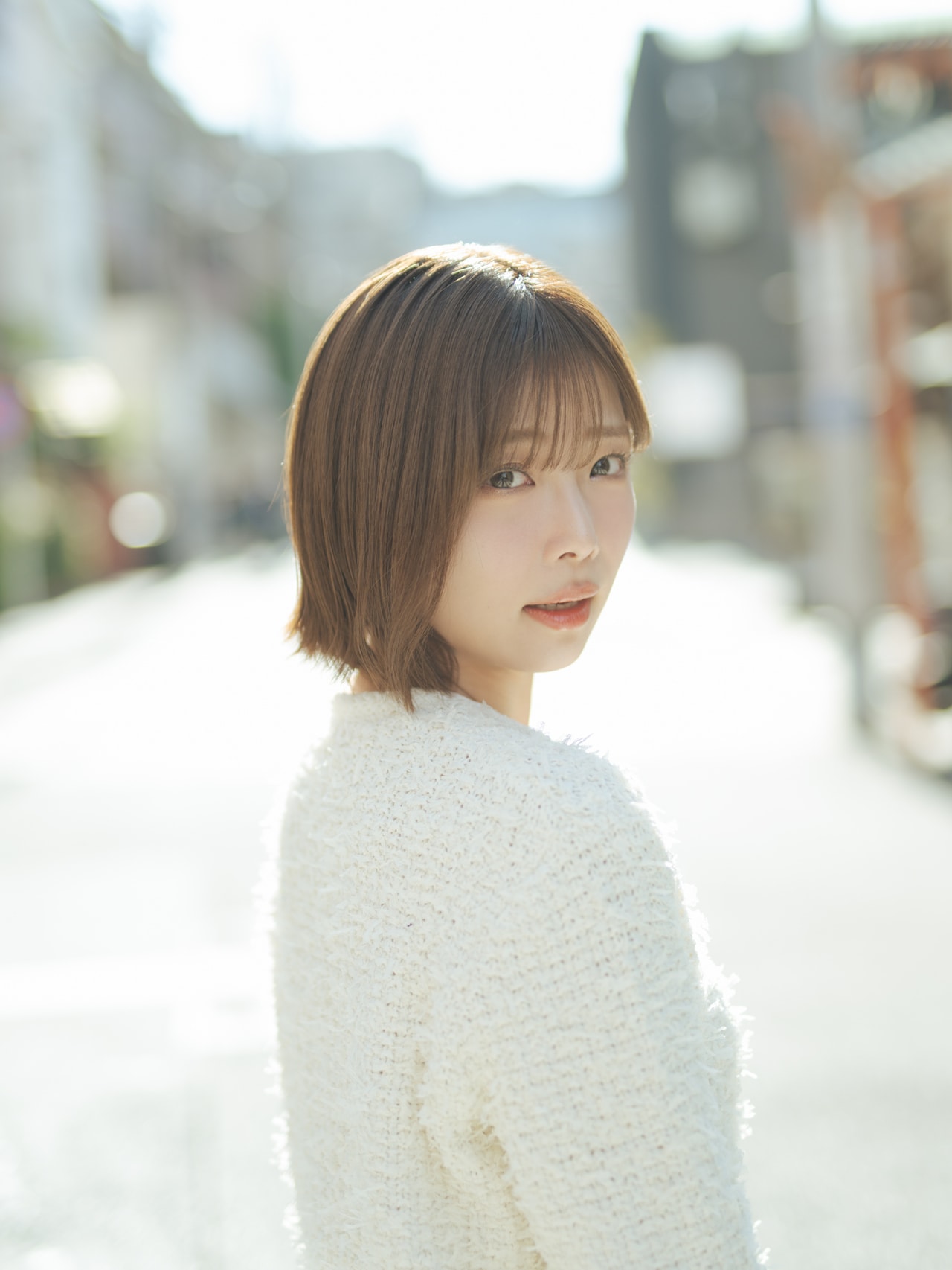 紗倉まなさん。