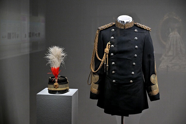 「受け継がれし明治のドレス」展