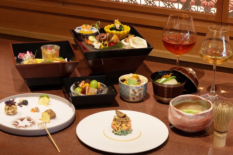 「体験型和フタヌーンティー」のイメージ。1名7,500円、お土産付き1名8,000円（ともに税・サ込）、2日前までに要予約。