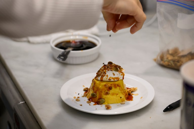 グラノーラの食感も良いアクセントに！