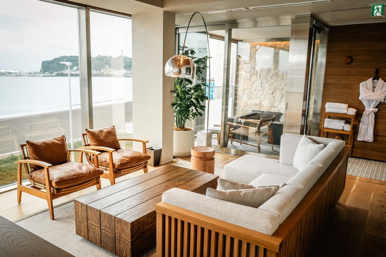 目の前に海が広がっているだけで、どんな過ごし方をしても特別な1日に。