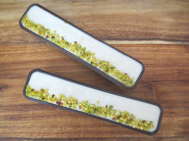 「スティックローチーズケーキ」1個 560円。レアチーズケーキのような口当たり。