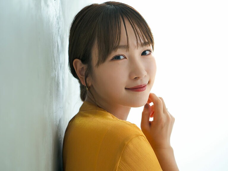 「笑いあり、涙あり。観終わった後は温かい気持ちになれるはず」（川栄さん）